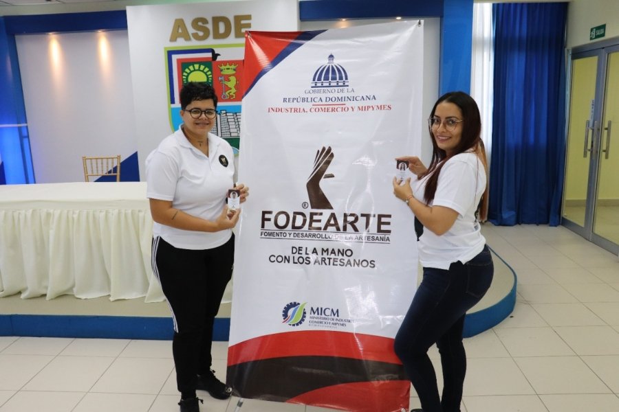 Presidente Luis Abinader ordena la supresión de FODEARTE