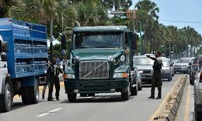 Entra en vigencia prohibición de vehículos pesados por el Malecón