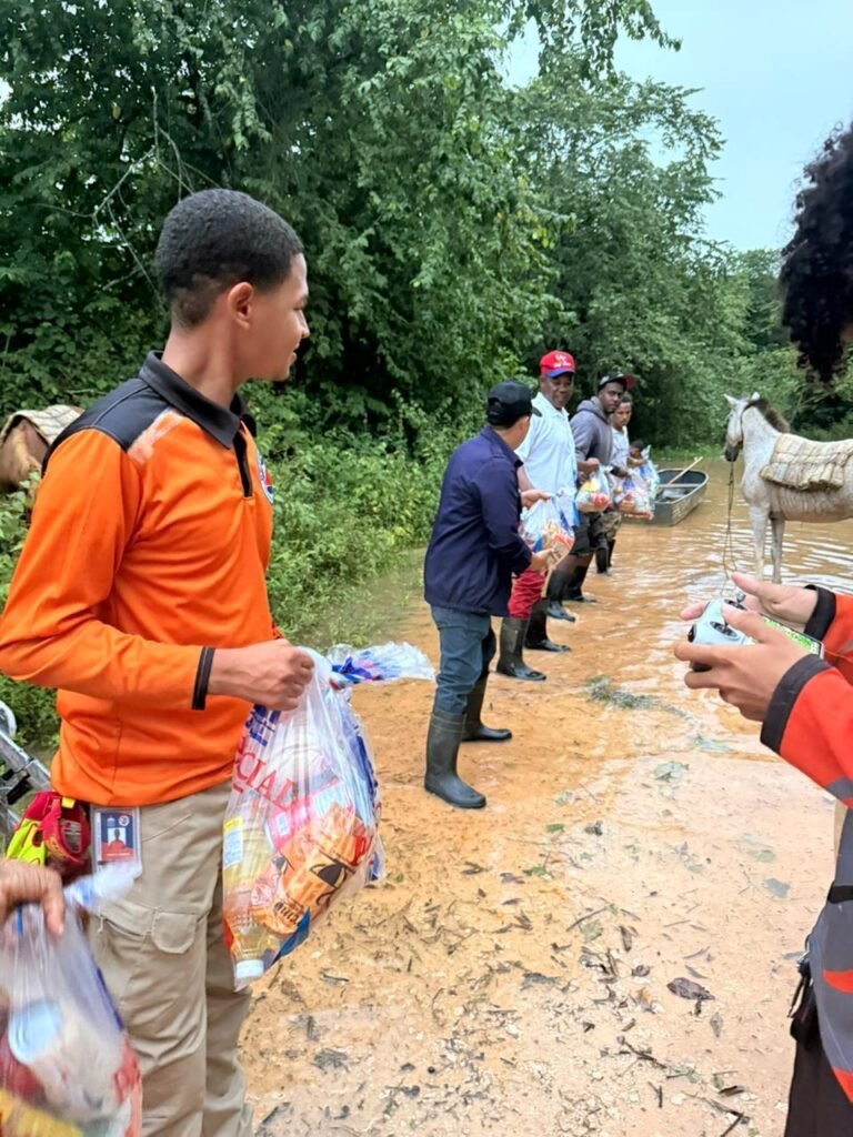 DASAC realiza gran operativo de entrega de kits de raciones crudas en el Distrito Nacional